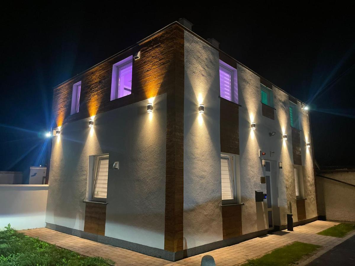 #5 Tgha Luxury One Bedroom Apartment In Athlone Ngoại thất bức ảnh